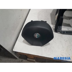 Alfa Romeo - Mito - Airbag set + dashboard