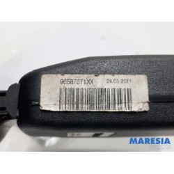 Peugeot - 207 - Veiligheidsgordel Insteek links-achter