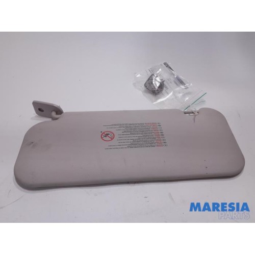 Peugeot - 207 - Sun visor