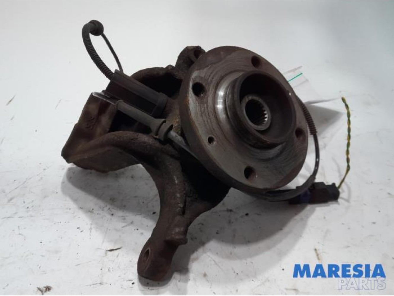 Peugeot - 207 - Knuckle, front right