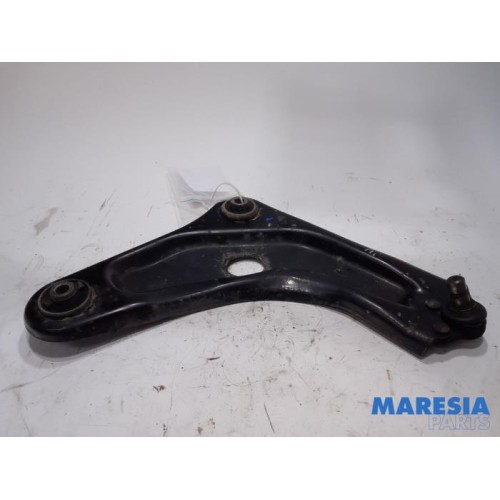 Peugeot - 207 - Front lower wishbone, right