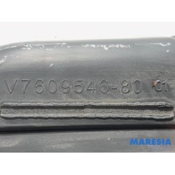 Peugeot - 207 - Luftfiltergehäuse
