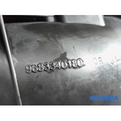 Peugeot - 207 - Resonanzgehäuse