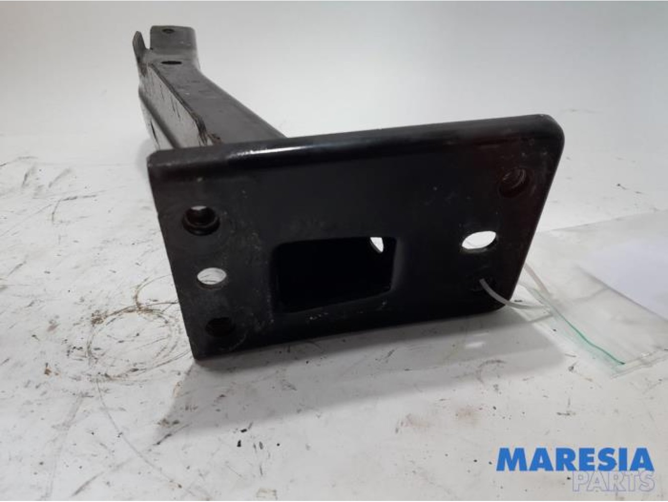 Fiat - 500 - Front part support