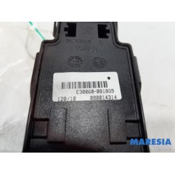 Fiat - Scudo - Multi-functional window switch