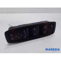 Renault - Scenic - Multi-functional window switch