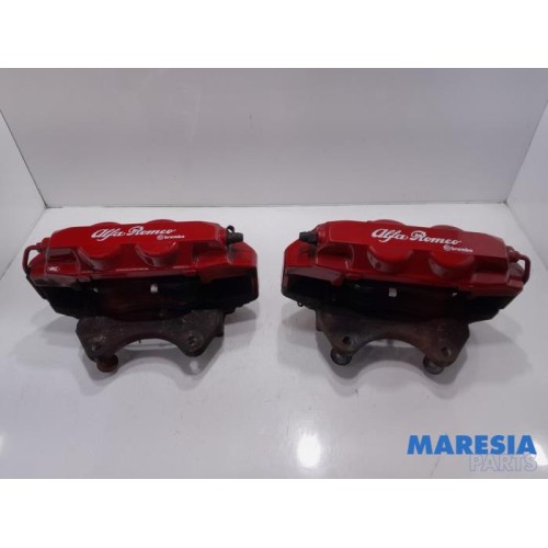 Alfa Romeo - Mito - Bremszange links vorne