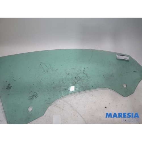 Alfa Romeo - Mito - Door window 2-door, right