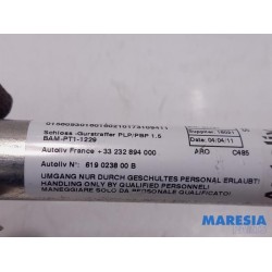 Alfa Romeo - Mito - Gordelspanner links