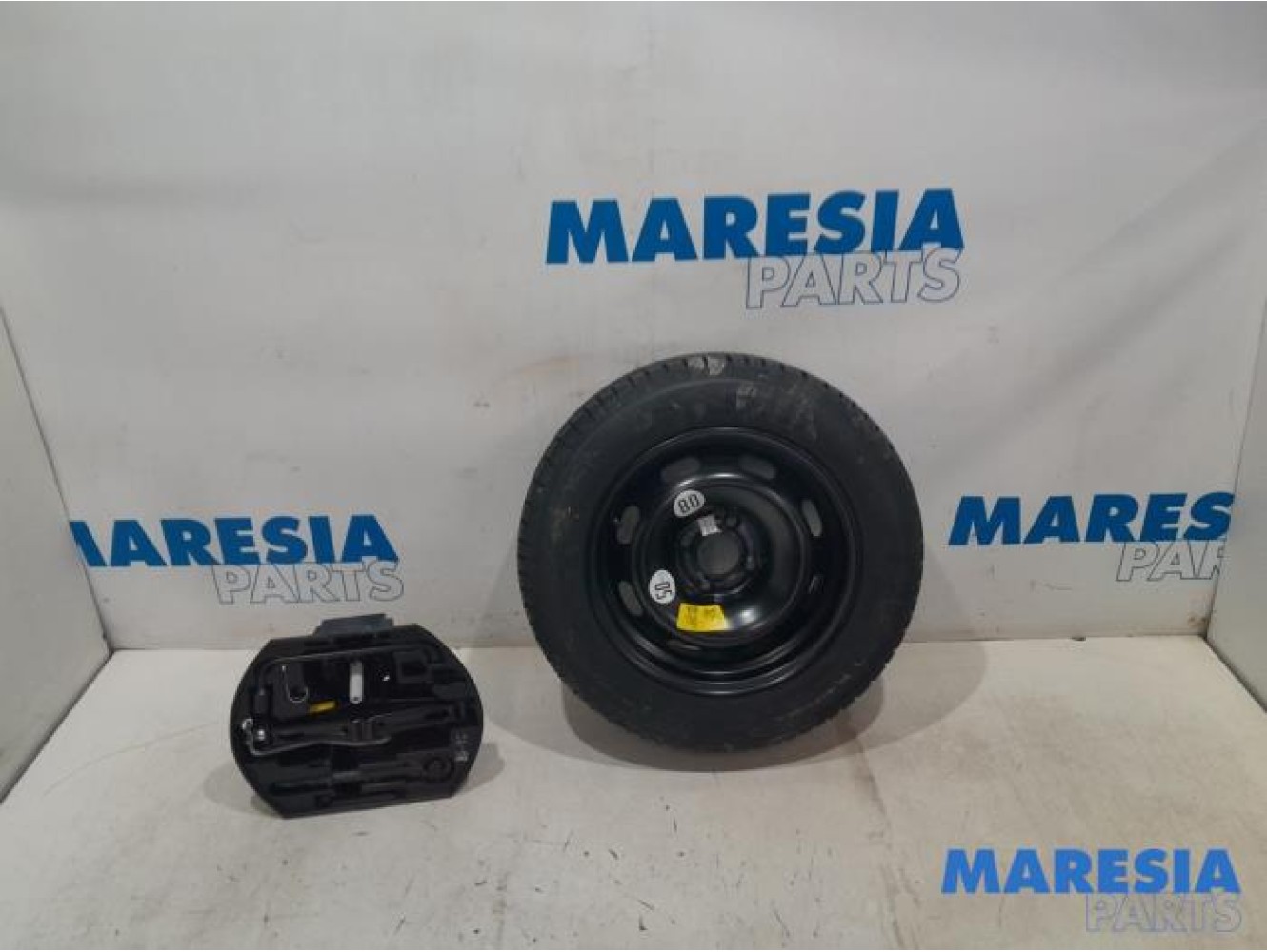 Citroen - C3 - Krikset + reservewiel