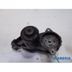 Renault - Megane - Handrem motor