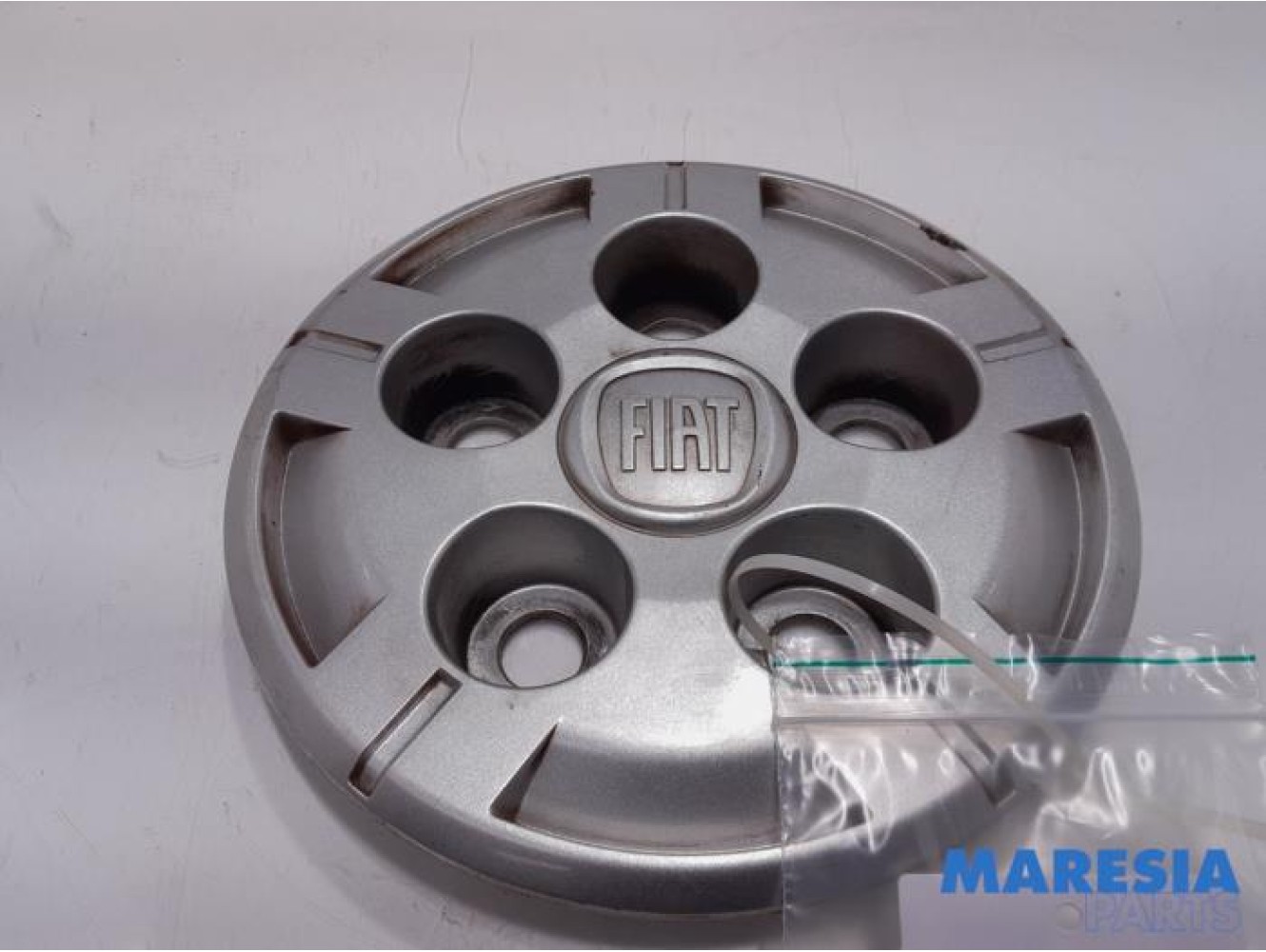Fiat - Ducato - Wheel cover (spare)