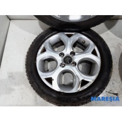 Citroen - C3 - Sportvelgenset + banden