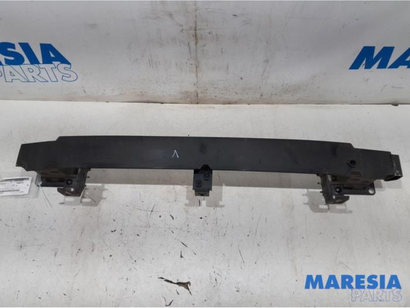 Citroen - C5 - Front bumper frame