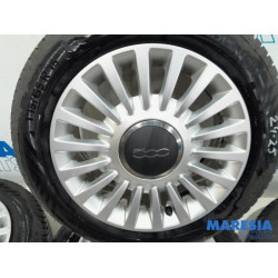 Fiat - 500 - Sportvelgenset + banden