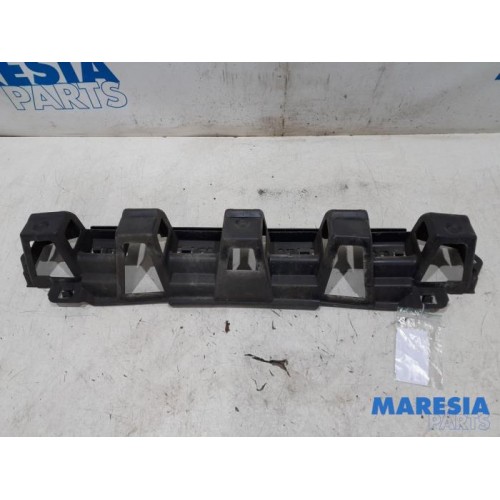 Citroen - C5 - Bumperframe achter