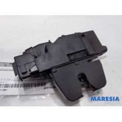 Citroen - C3 - Tailgate lock mechanism