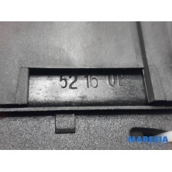 Citroen - C3 - Tailgate lock mechanism
