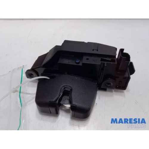 Citroen - C3 - Tailgate lock mechanism
