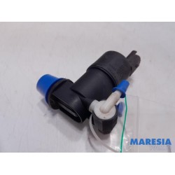 Citroen - C3 - Scheibensprüherpumpe vorne