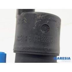Citroen - C3 - Scheibensprüherpumpe vorne