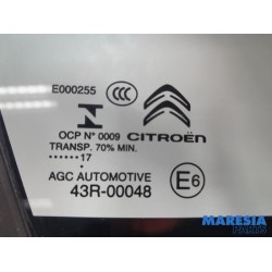 Citroen - C3 - Quarter light, front right