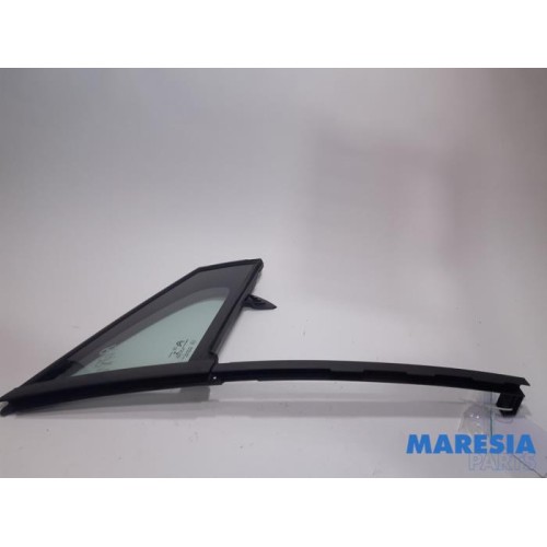 Citroen - C3 - Quarter light, front right