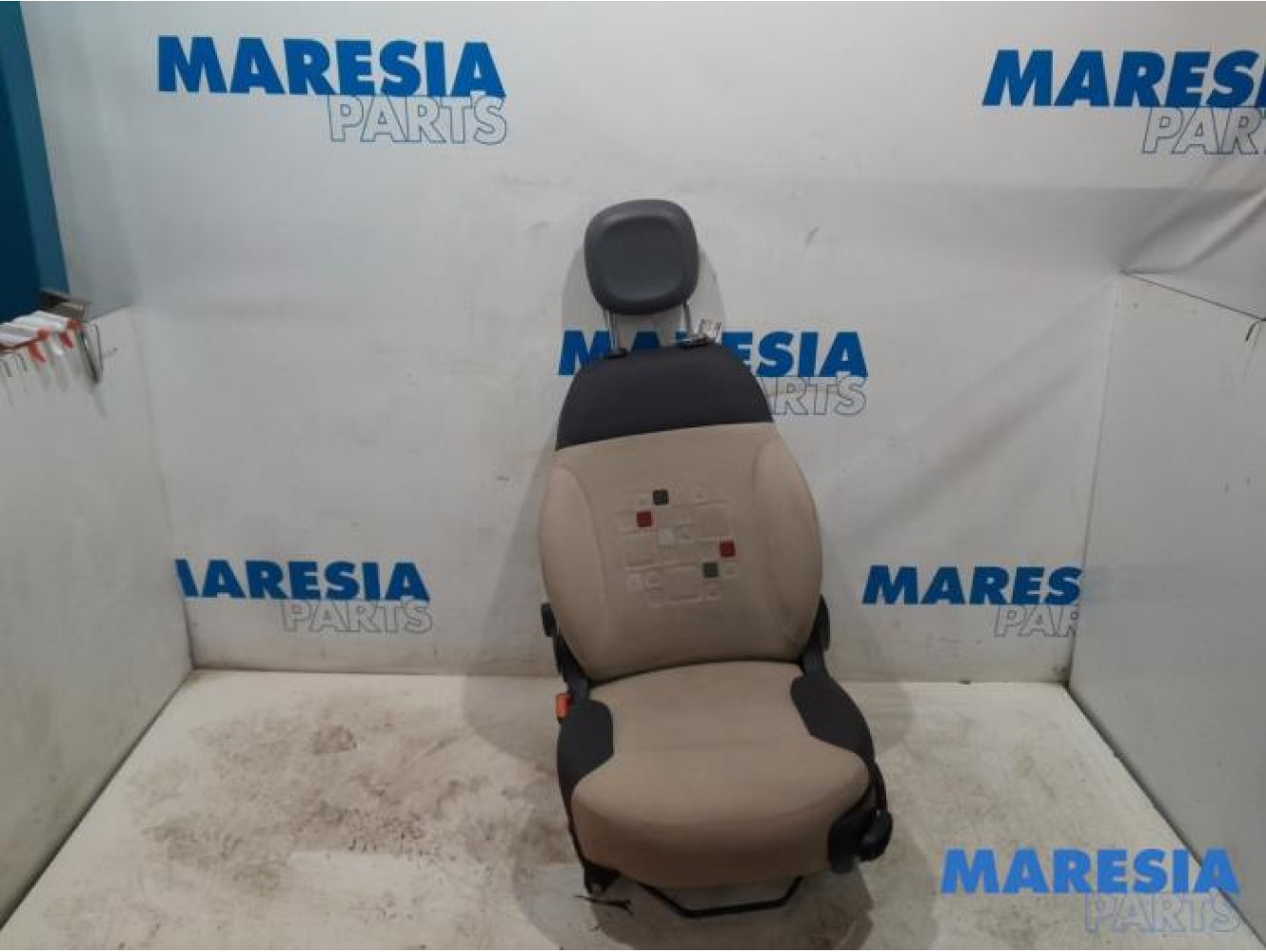 Fiat - Panda - Sitz links