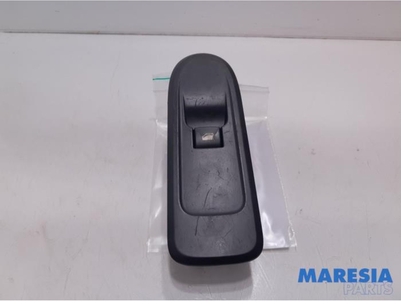 Citroen - C3 - Electric window switch