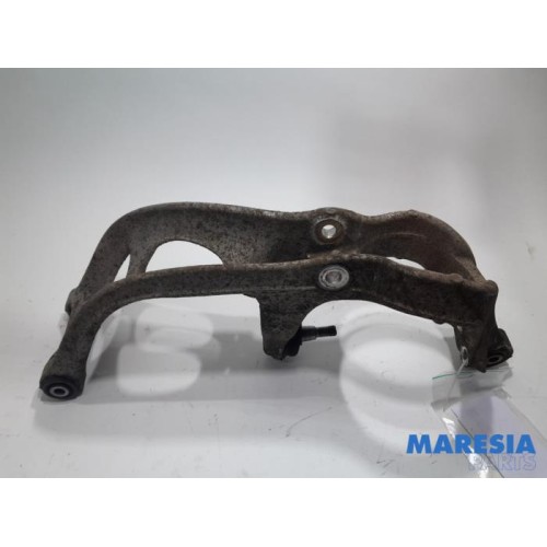 Citroen - C5 - Front wishbone, right