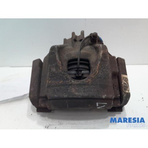 Citroen - C5 - Front brake calliper, left