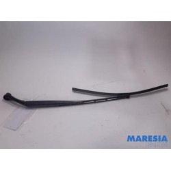 Citroen - C5 - Front wiper arm