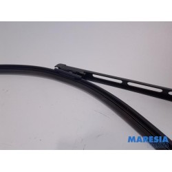 Citroen - C5 - Front wiper arm