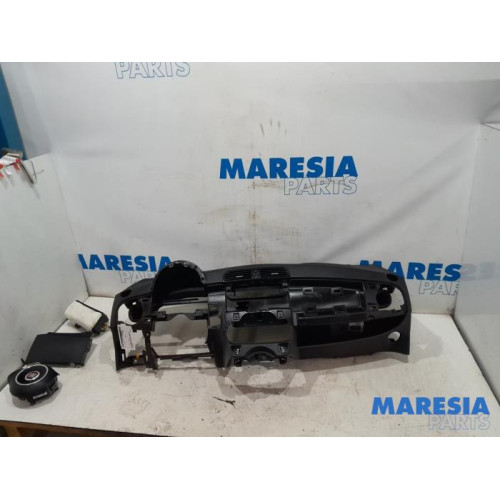 Fiat - 500 - Airbag set + dashboard