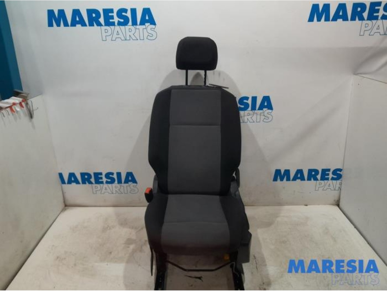 Citroen - Berlingo - Stoel links