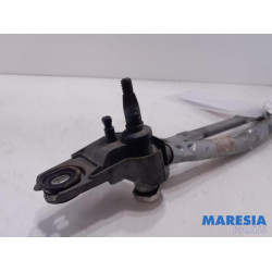 Peugeot - 107 - Wiper mechanism