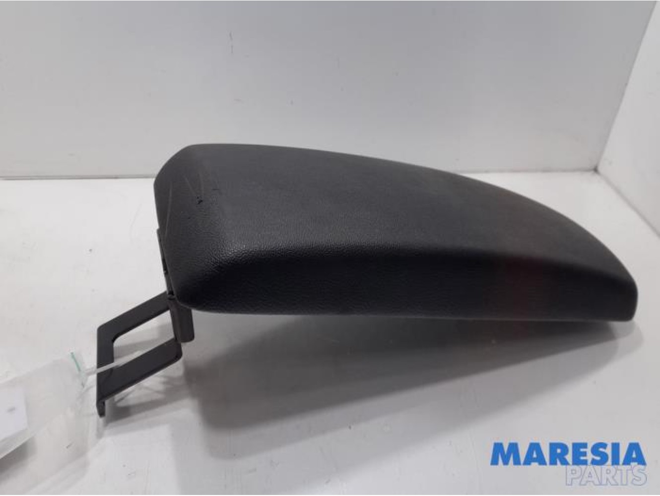 Citroen - C5 - Armrest