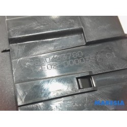 Citroen - C5 - Tailgate lock mechanism