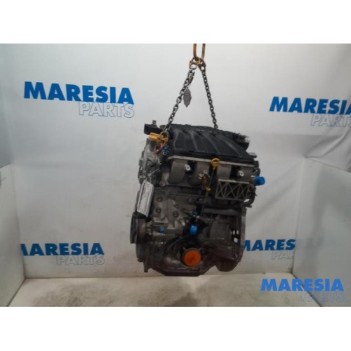 Renault - Scenic - Engine