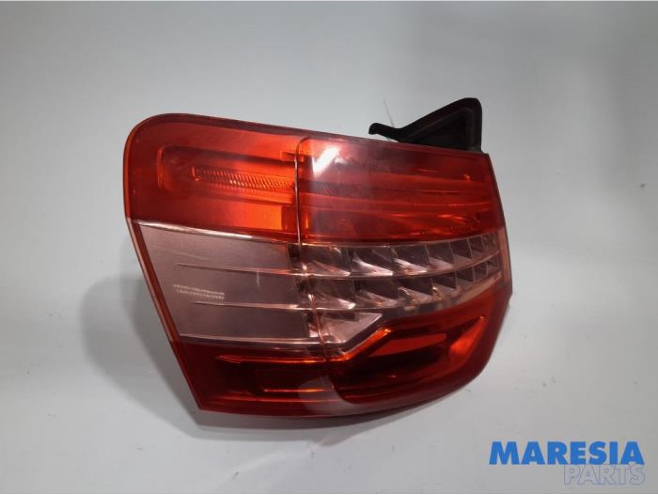 Citroen - C5 - Taillight, left