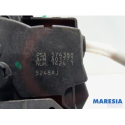 Citroen - C5 - Door lock mechanism 4-door, front left