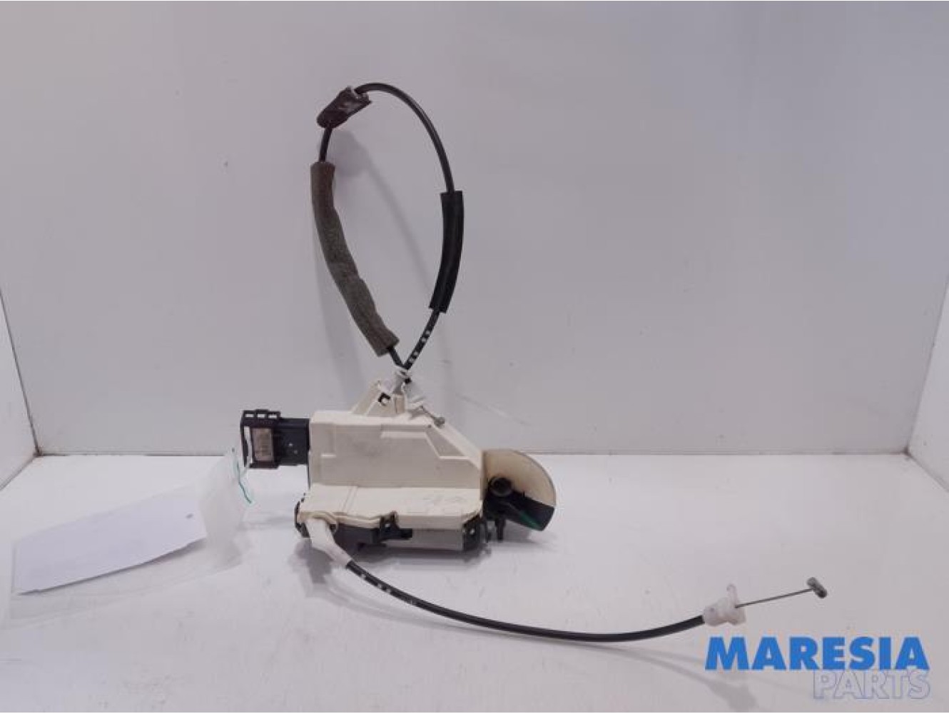 Citroen - C5 - Door lock mechanism 4-door, front left