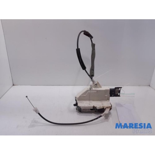 Citroen - C5 - Front door lock mechanism 4-door, right
