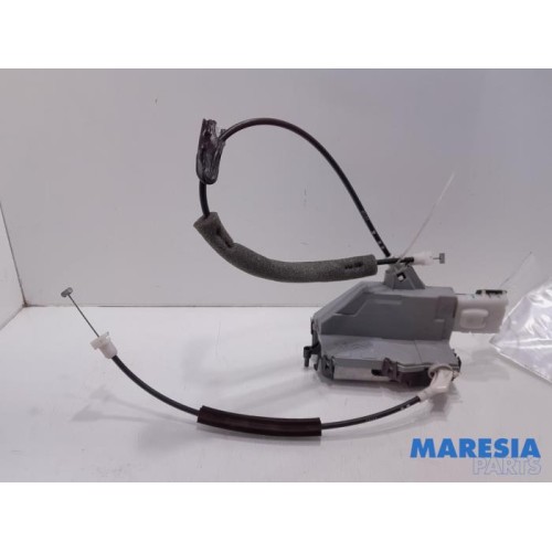 Citroen - C5 - Rear door mechanism 4-door, right
