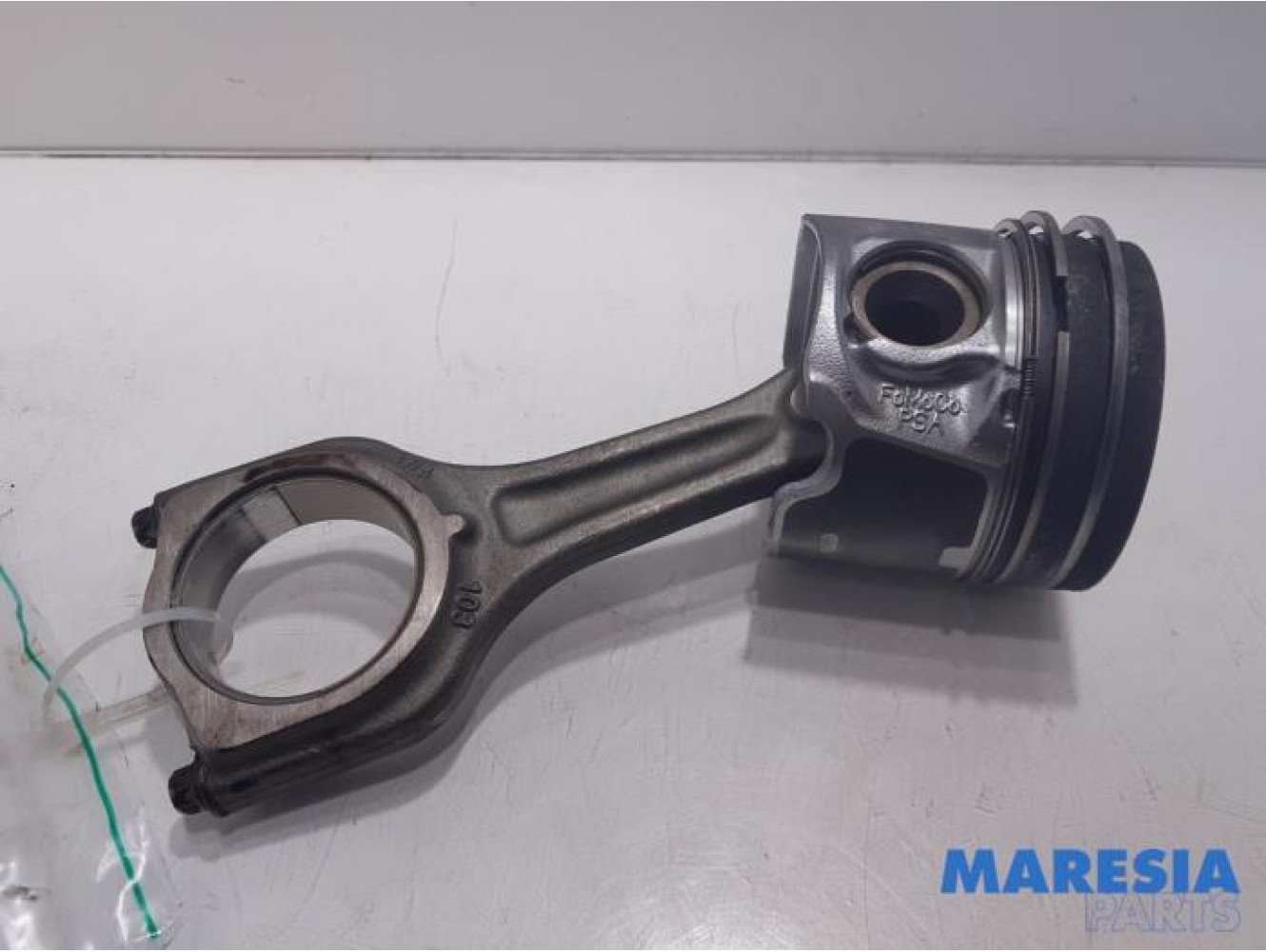 Citroen - DS3 - Connecting rod