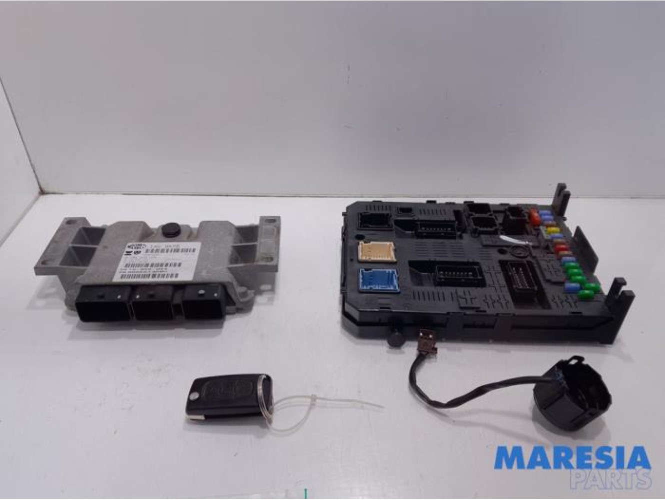 Citroen - C5 - Engine management computer