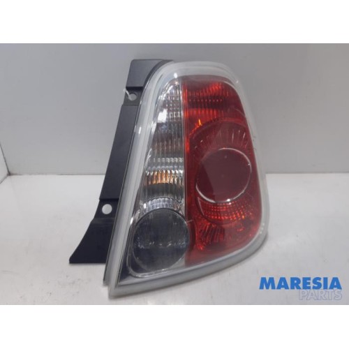 Fiat - 500 - Taillight, right