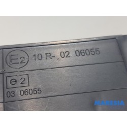 Peugeot - 107 - Central door locking module