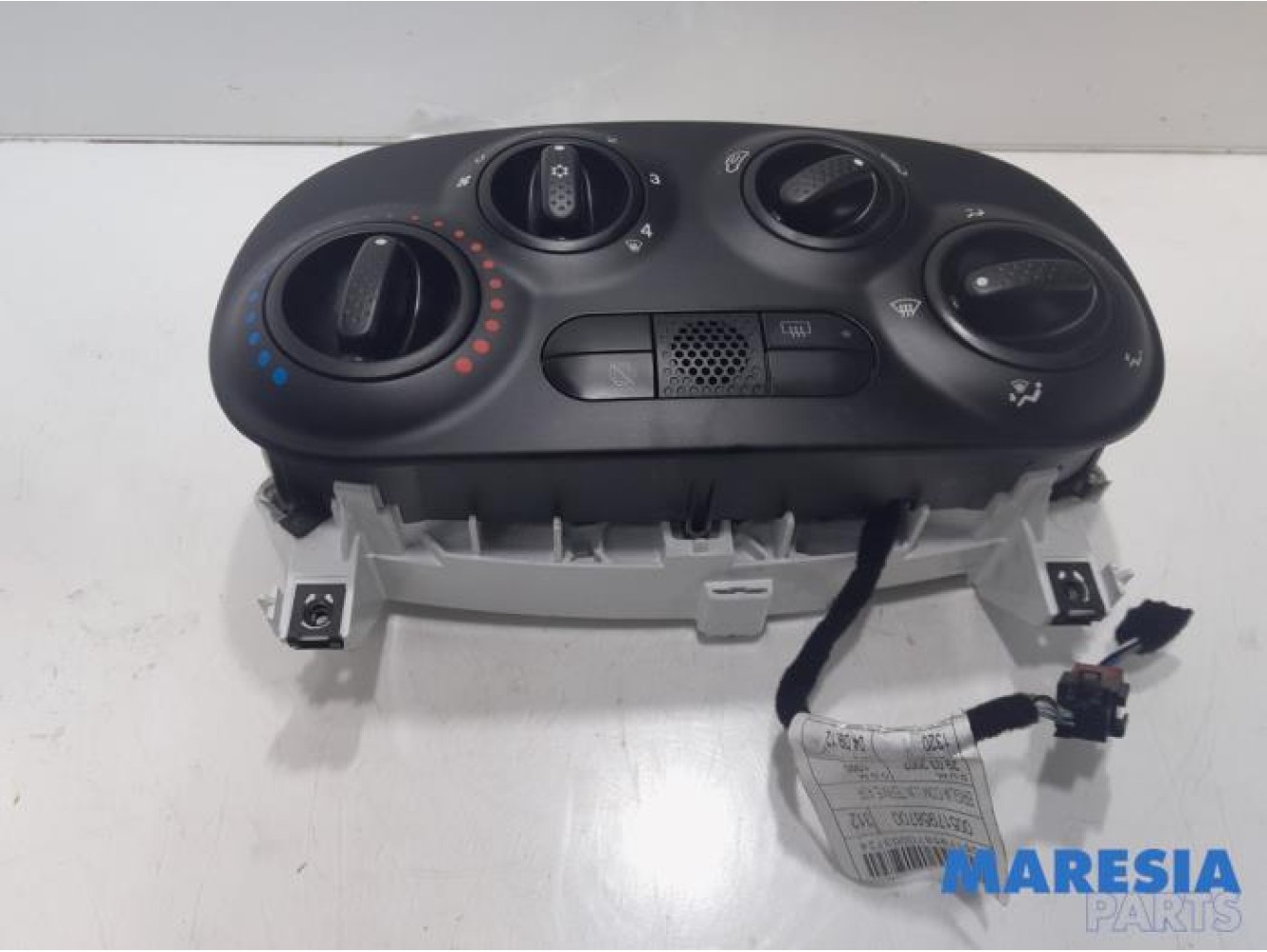 Fiat - 500 - Heater control panel
