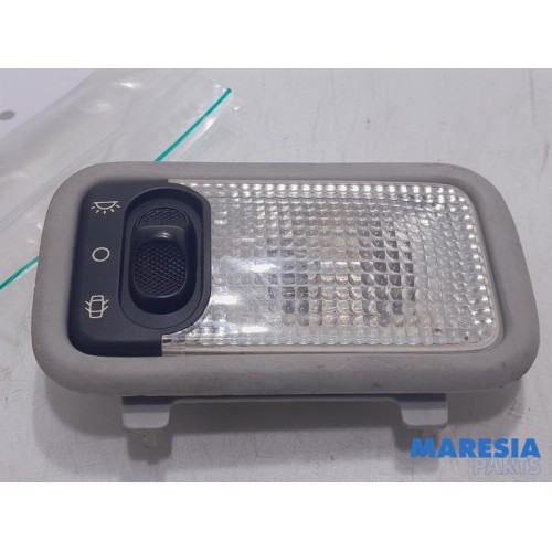 Peugeot - 107 - Interior lighting, front